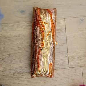 Nude pink crystal rhinestone clutch